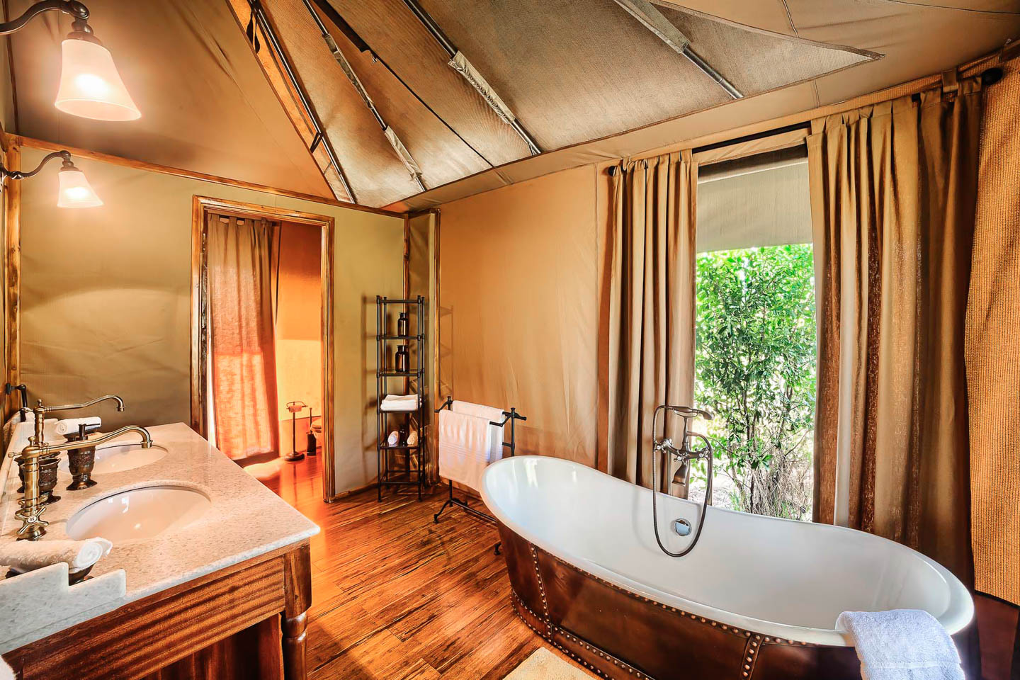 romantic lodges in Africa sand river selous lodge bathtub romantic 