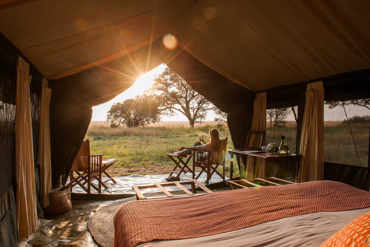 serengeti safari camps Great Wildebeest Migration tent view nomad masek camp serengeti tanzania