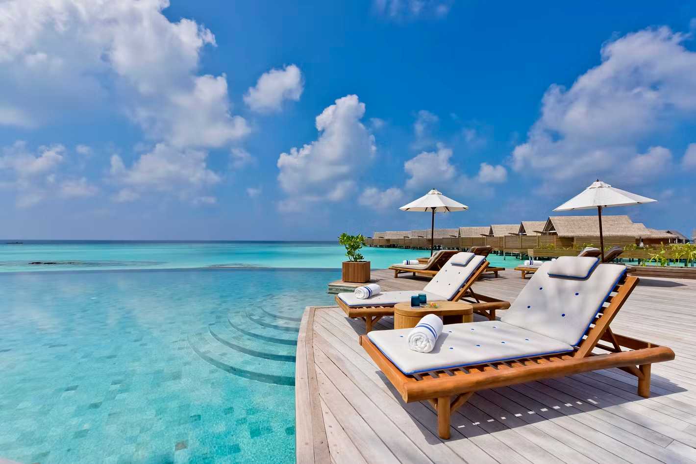 best hotels in the Maldives