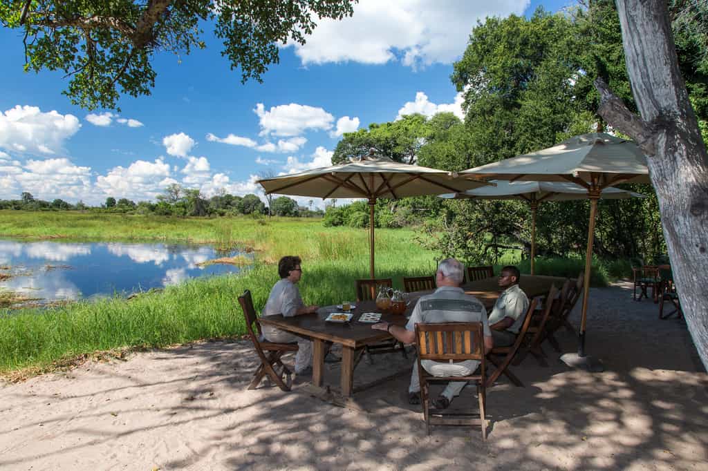 Lunch at the camp lagoon