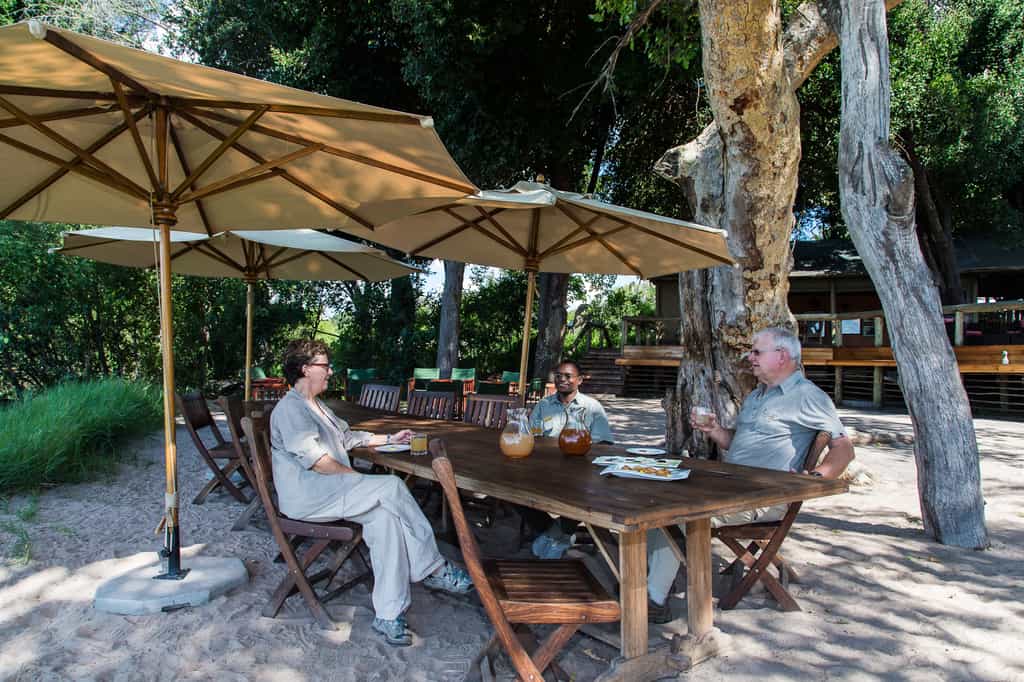 Lunch at the camp lagoon