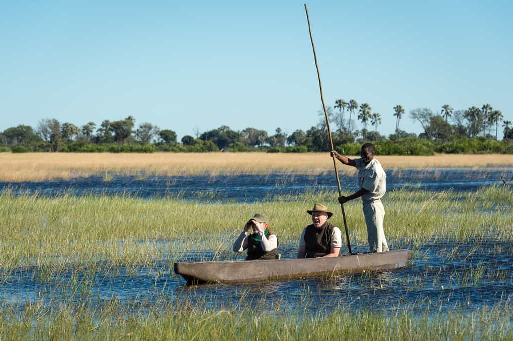 Mekoro boating