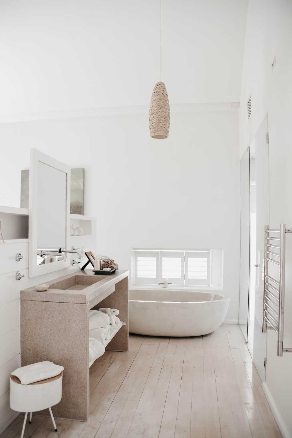 Court Yard Room interior