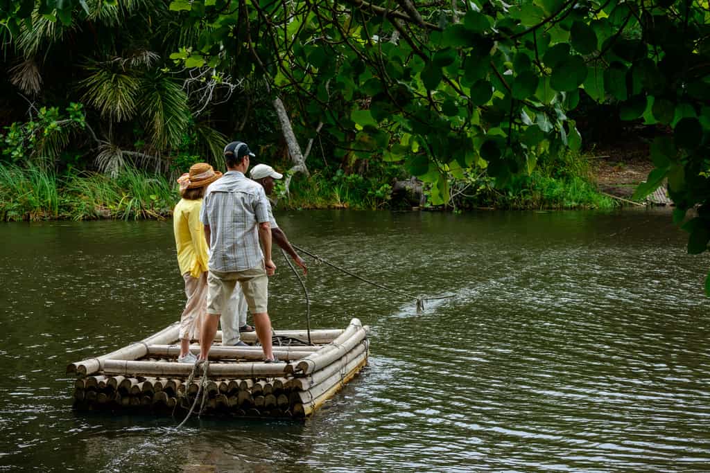 Demonstrating a community pontoon