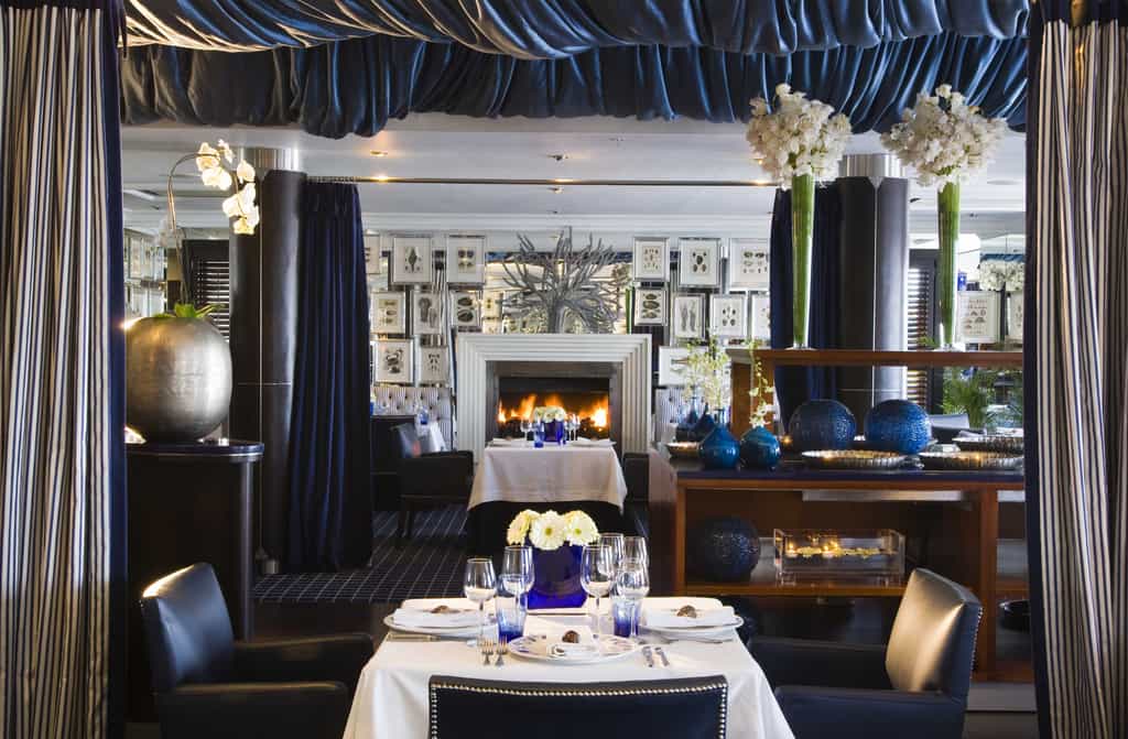 Serves Breakfast, Lunch and Dinner