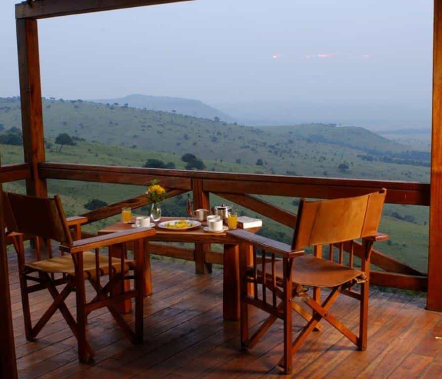 The view over the plains below is simply breath taking...