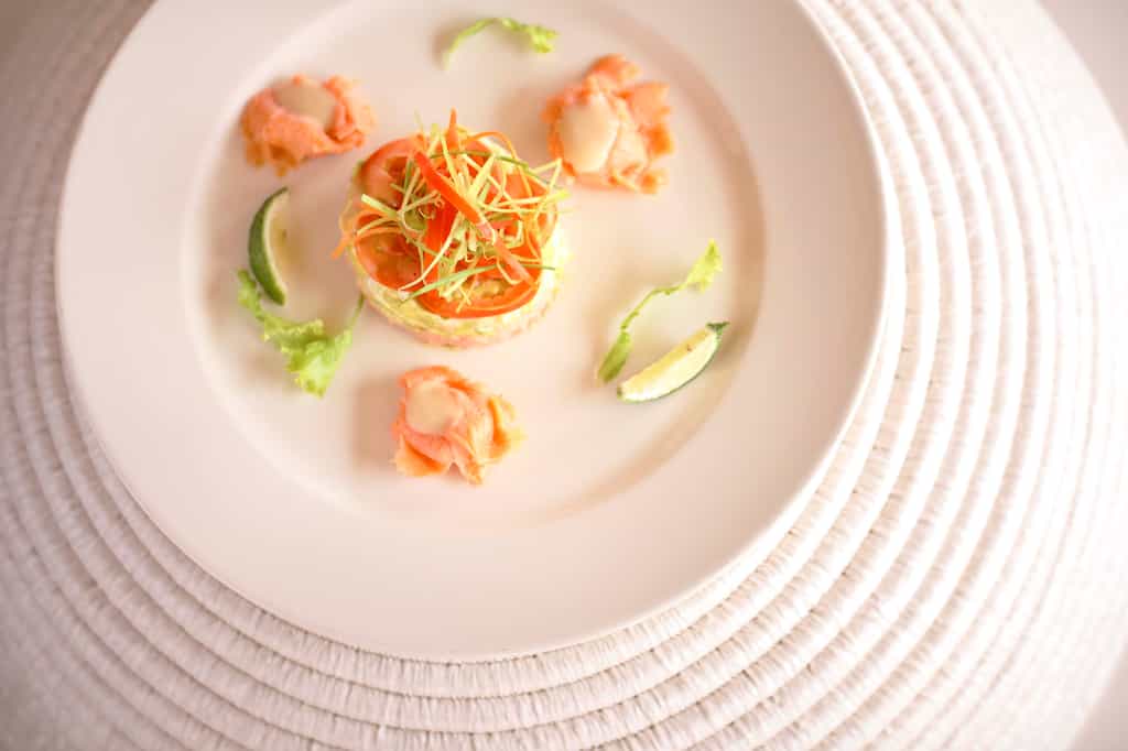 daily 4 course meals with choices plus an option to choose from the a la carte 