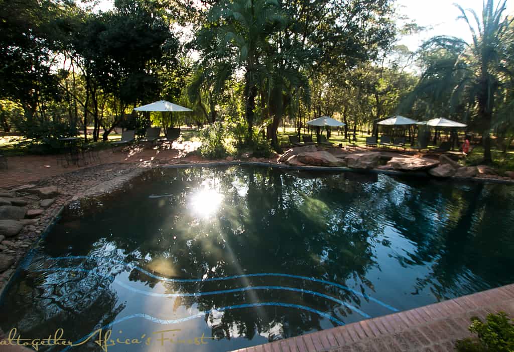 Enjoy a lazy afternoon by the Lokuthula pool side and enjoy a lunch at the Boma
