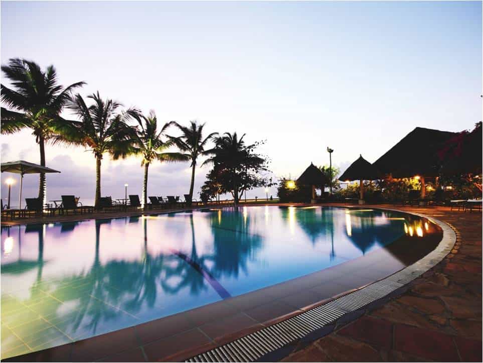 On site, we have a large outdoor pool with sun terrace and poolside drink and snacks service. There is also a well equipped fitness centre next to the pool where you can burn off some calories before taking a refreshing dip. 