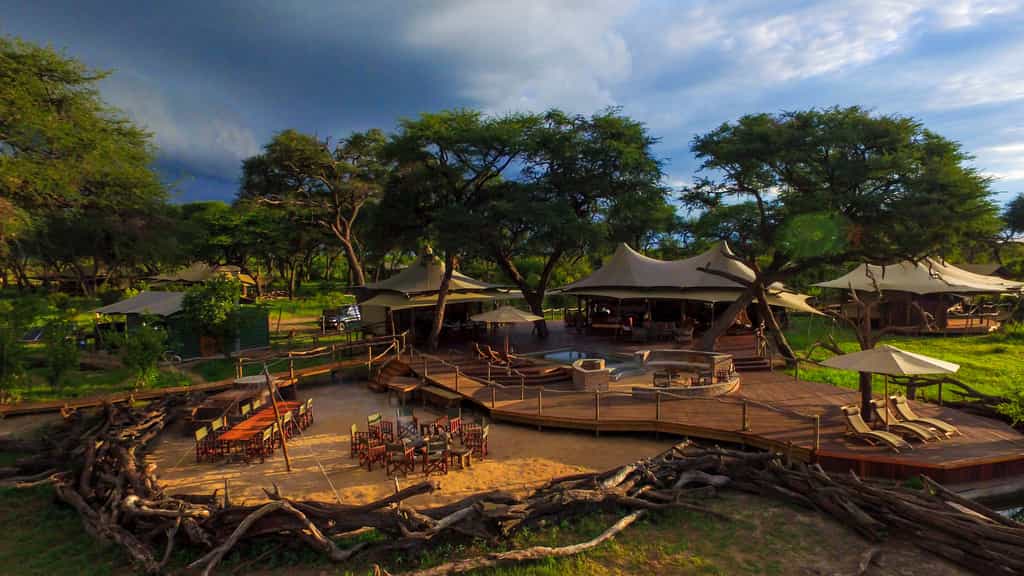 Dining & Chill out area