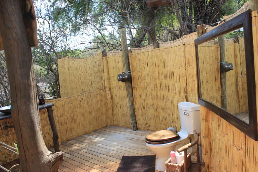 Outside shower and toilet at Kanga Camp
