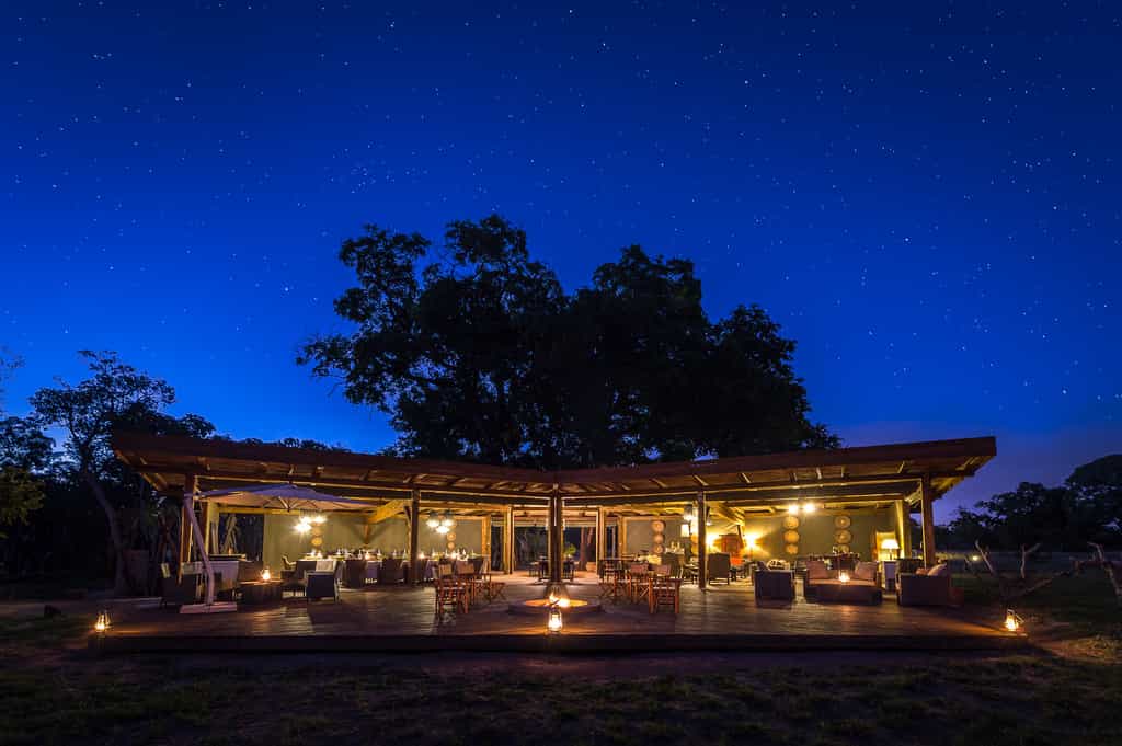 The main area with its expansive deck