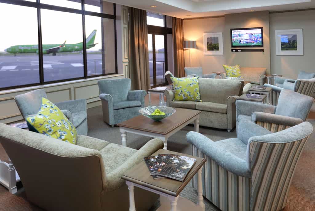 Situated at the George airport, hotel guests have complimentary access to the Fancourt Airport Lounge