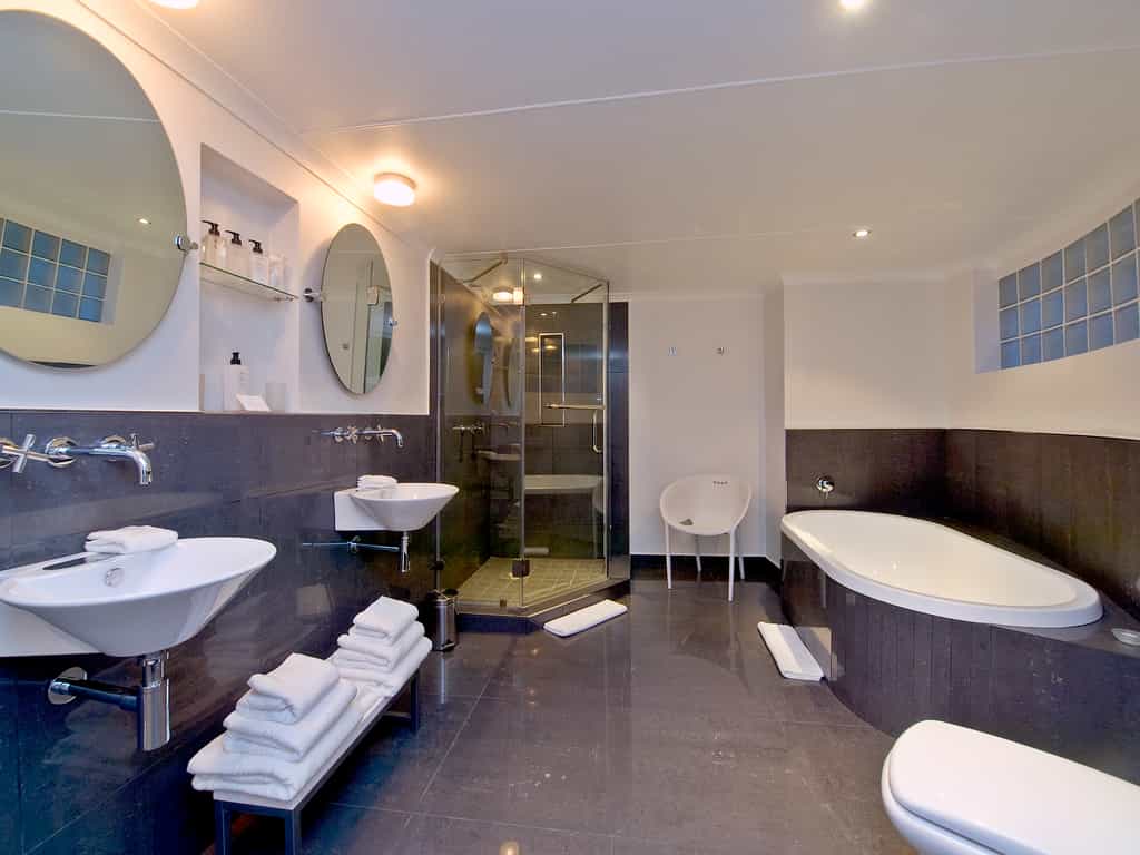 Each also features a comfortably furnished and also very spacious luxury bathroom in cutting design with under-floor heating and double washbasin.