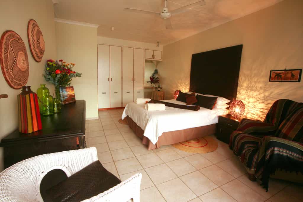 Spacious Double Bedroom with En Suite bathroom