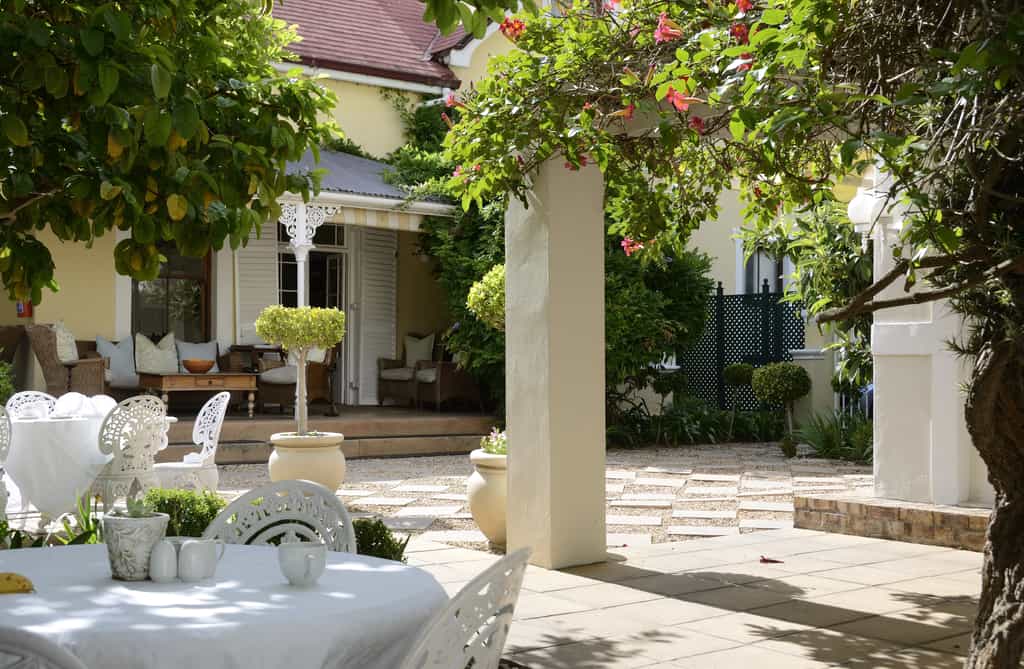 Summer breakfasts served in the garden