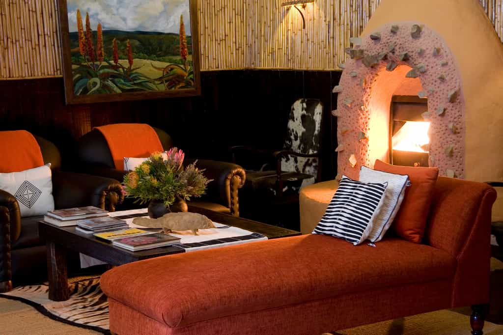 Guest Public Lounge Area