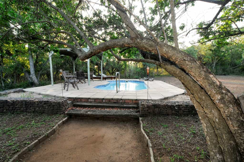 Mkhulu's self-catering house (Dinner optional)