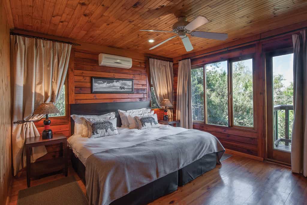 Retire to the privacy of your luxury room with its own en-suite bathroom. 