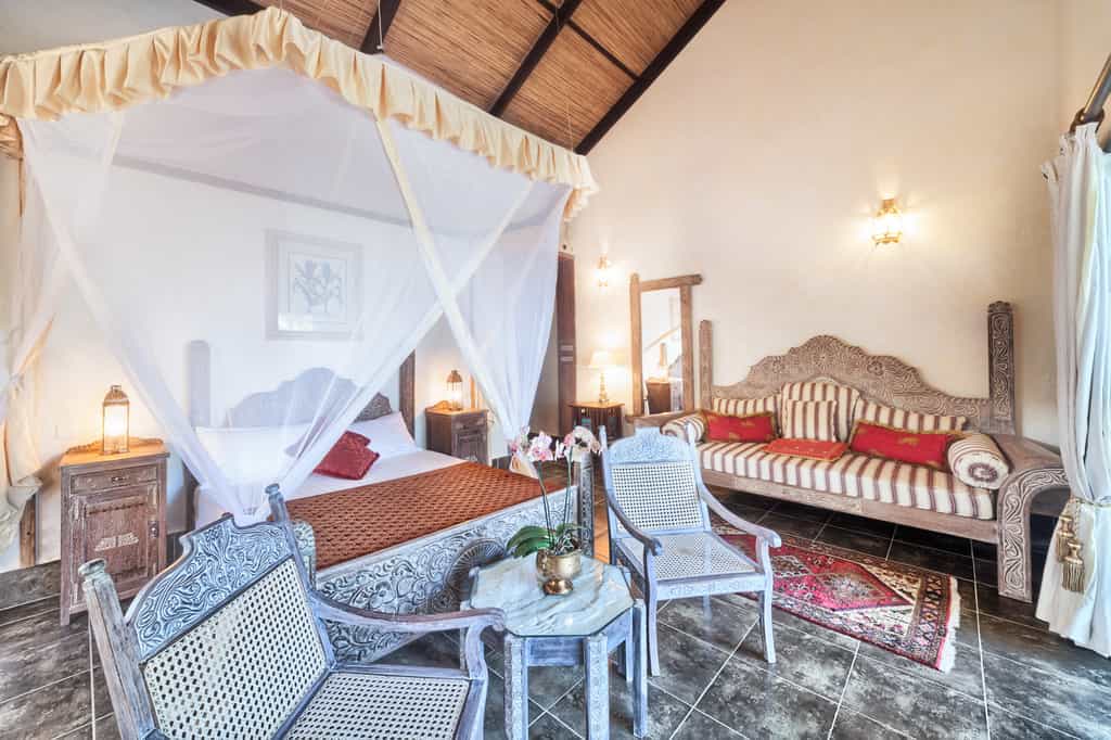 Jacuzzi Suite Interior