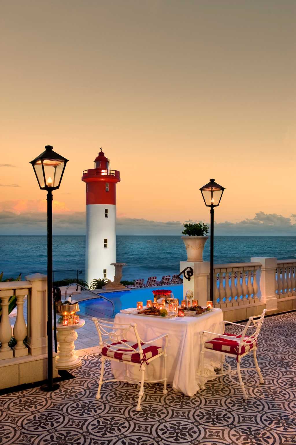 Romantic Dining on the Ocean Tereace