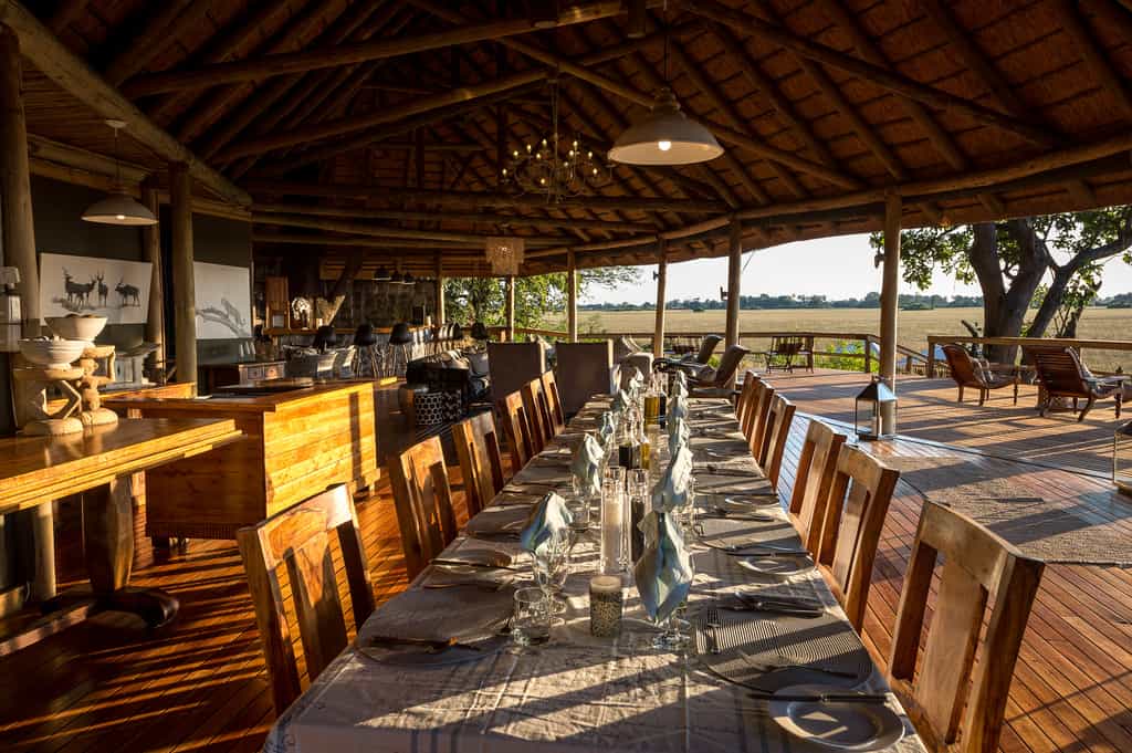The dining area, lounge and bar all have stunning views