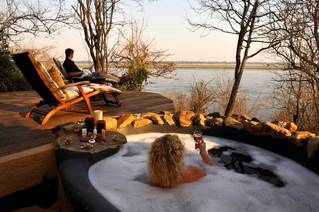 Kasaka-Room-Wildmango