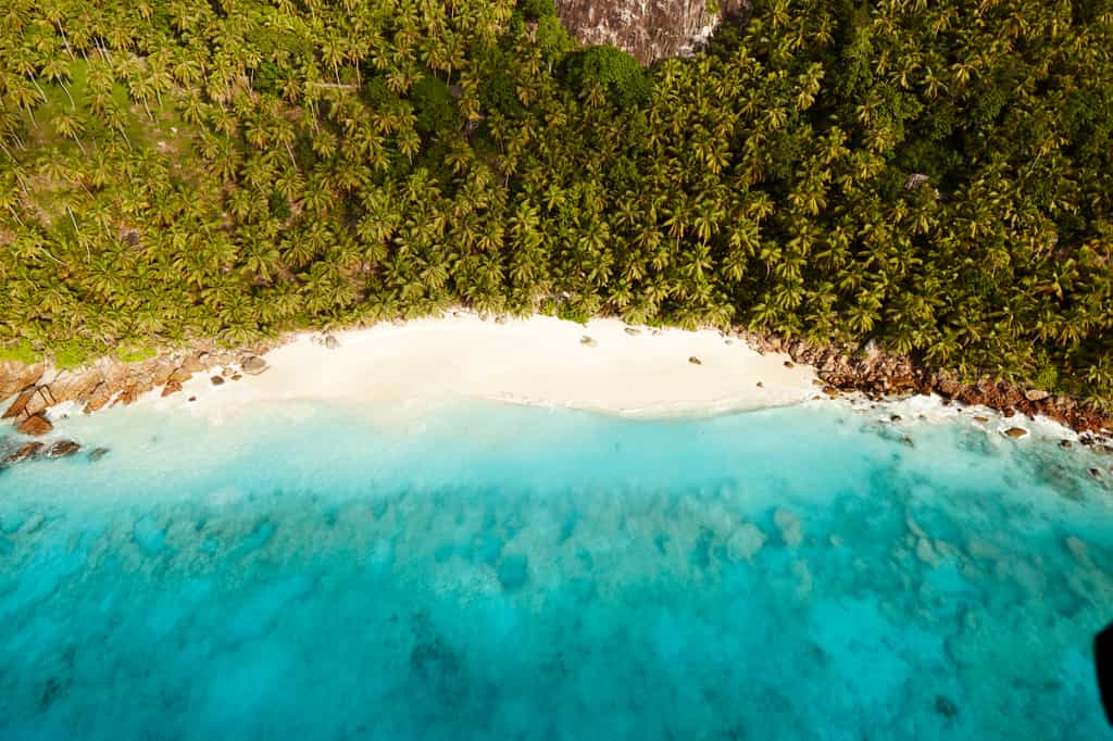 Anse Victorin - the most awarded beach on the island 