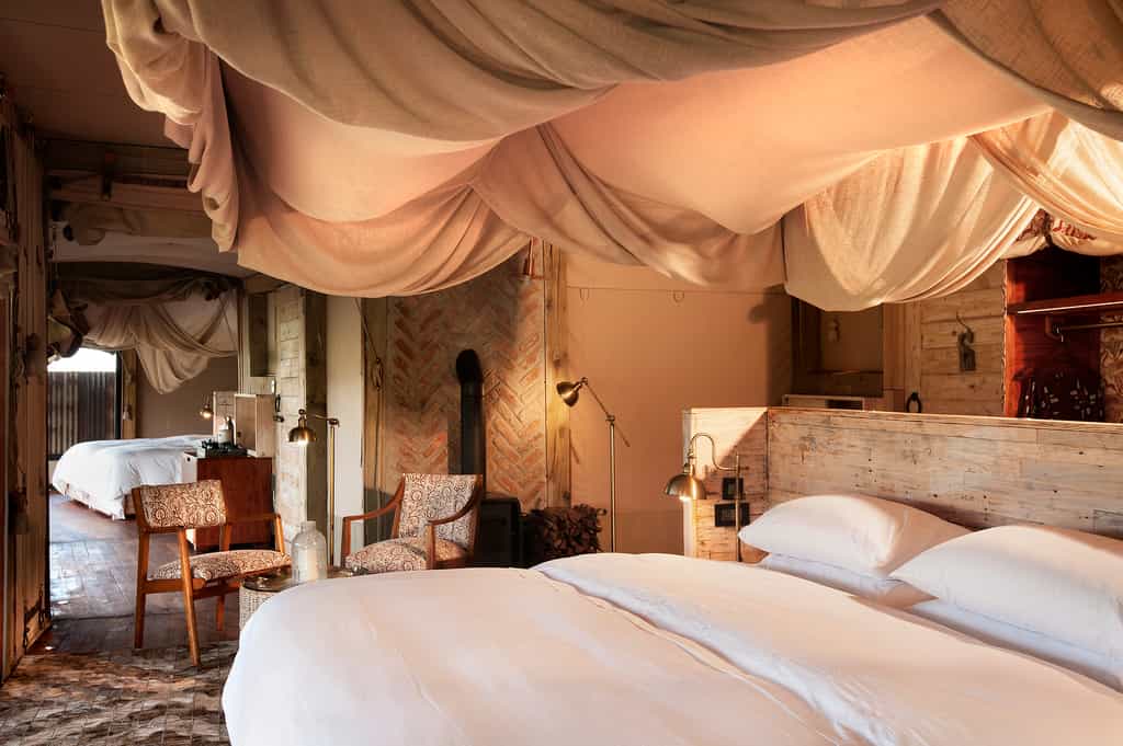 Main bedroom into kids room