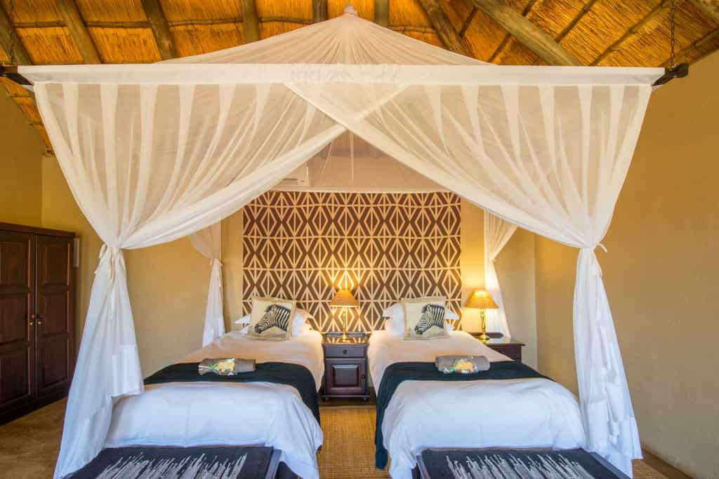 Superior Suite: Zebra Room