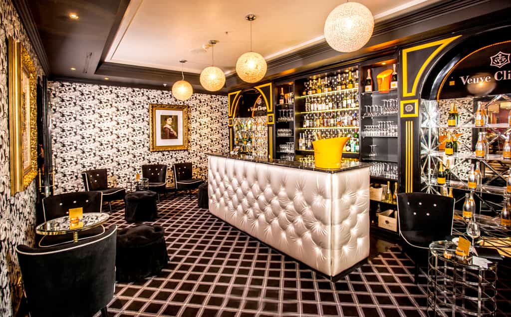 Verve Clicquot Champagne Bar