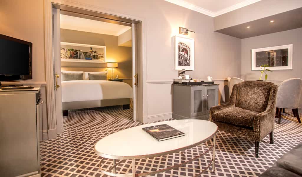 Executive room lounge