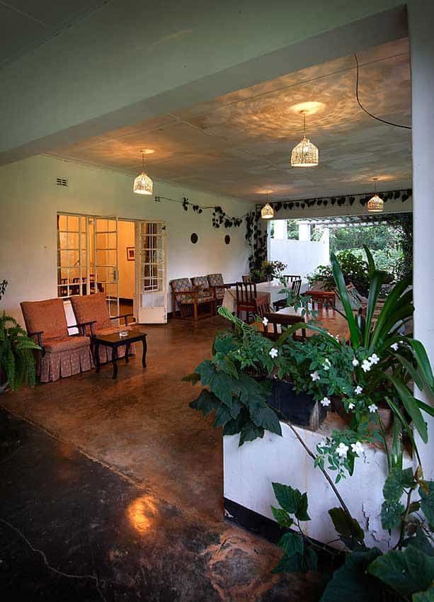 Large Colonial Style Patio