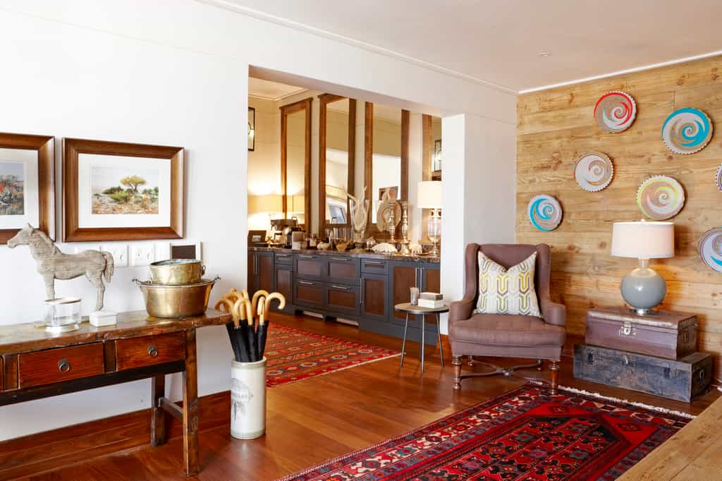 Contemporary yet comfortable