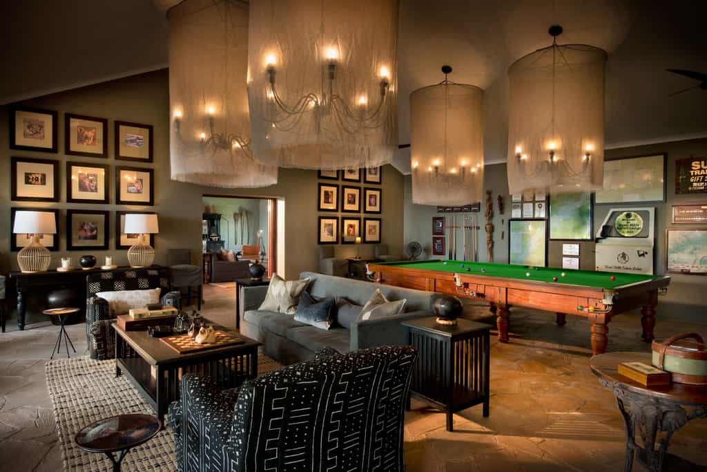 Lunch on Starvation Island