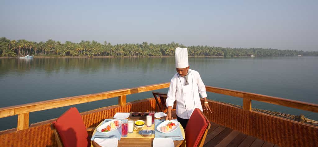 Breakfast at the beautiful Sun Deck
