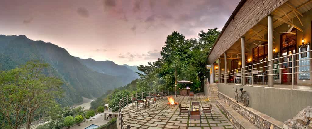 The D deck and White Water Cafe