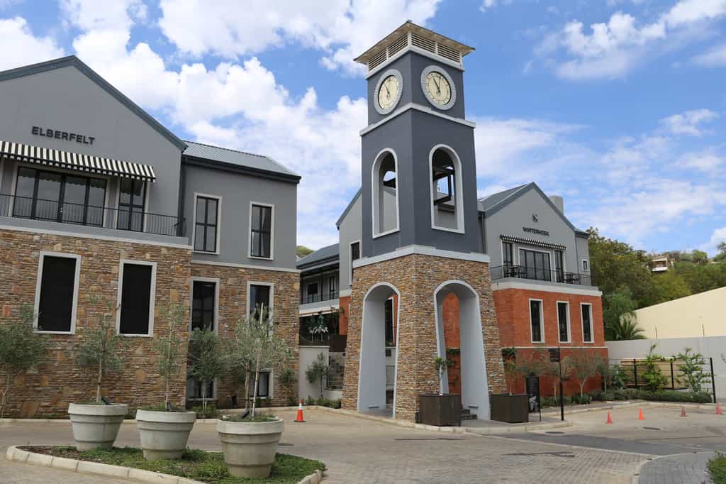 Clock tower, Olivia's Kitchen and Butcher's block restaurants 