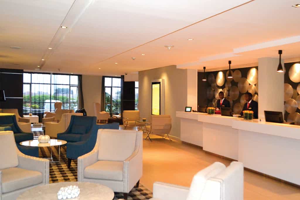 Guest check-in lounge