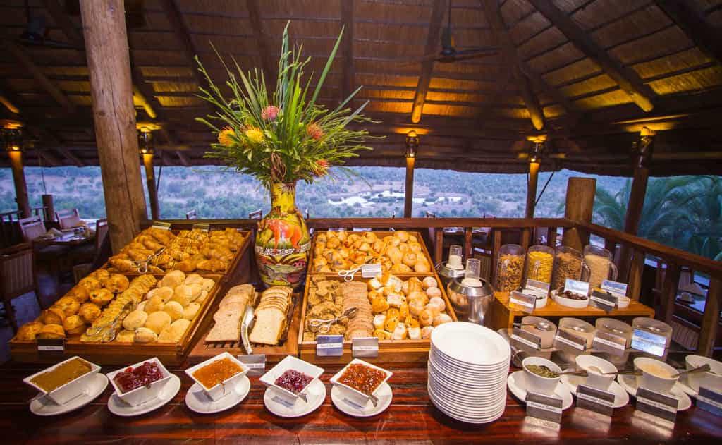 MaKuwa-Kuwa Breakfast Buffet at the lodge
