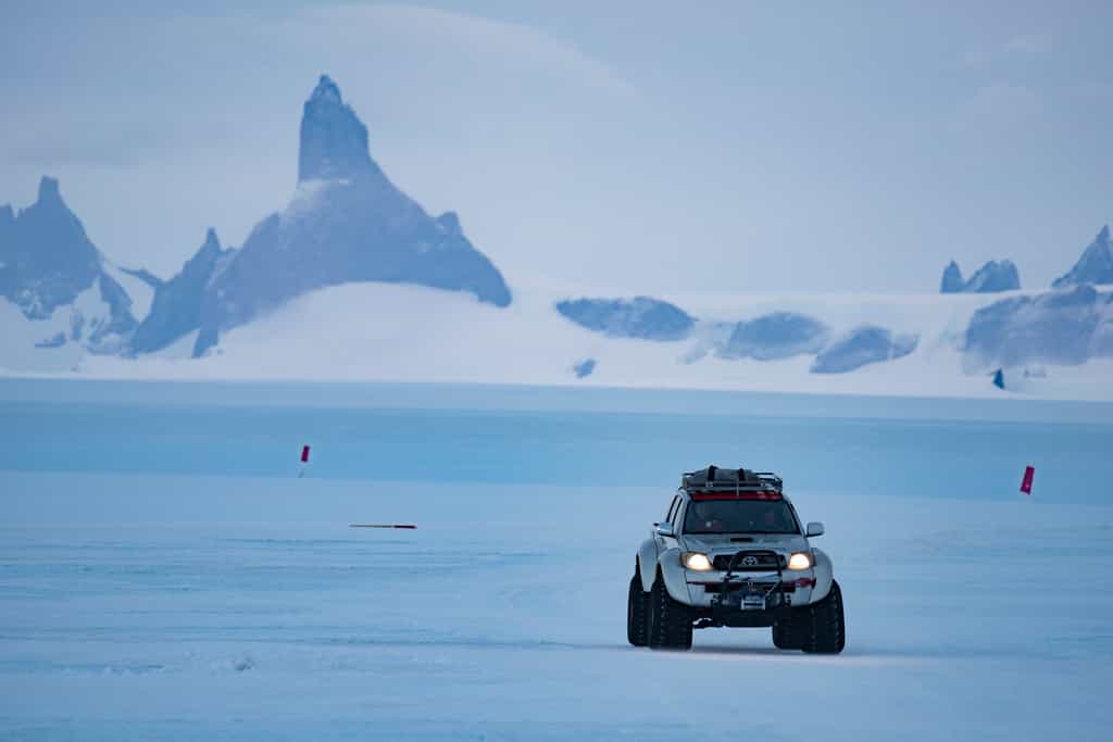 Photo credit to White Desert :  Kelvin Trautman