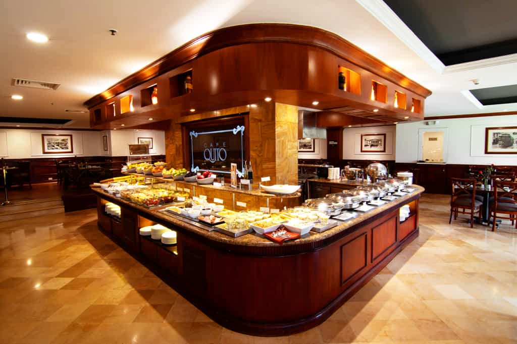 Restaurant with national and international cuisine