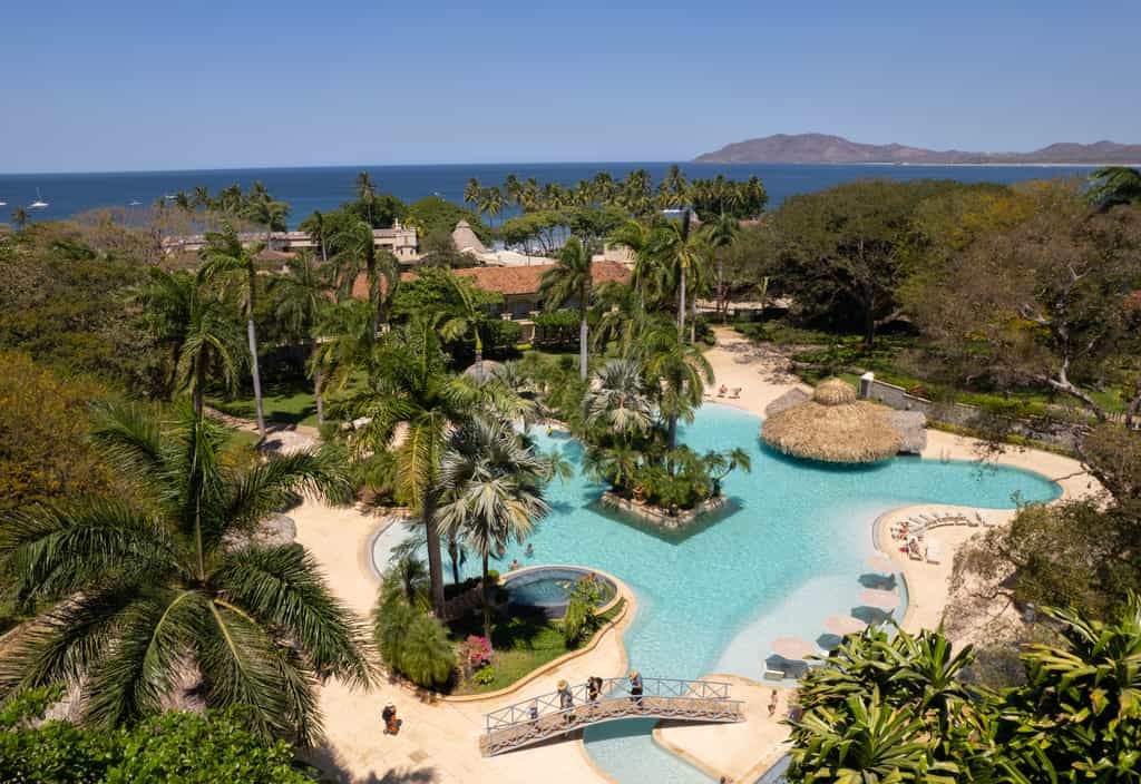 Our  family-friendly lagoon-shaped pool, nestled among a stunning tropical garden environment and pre-Columbian sculptures, offers you a lot of fun. 