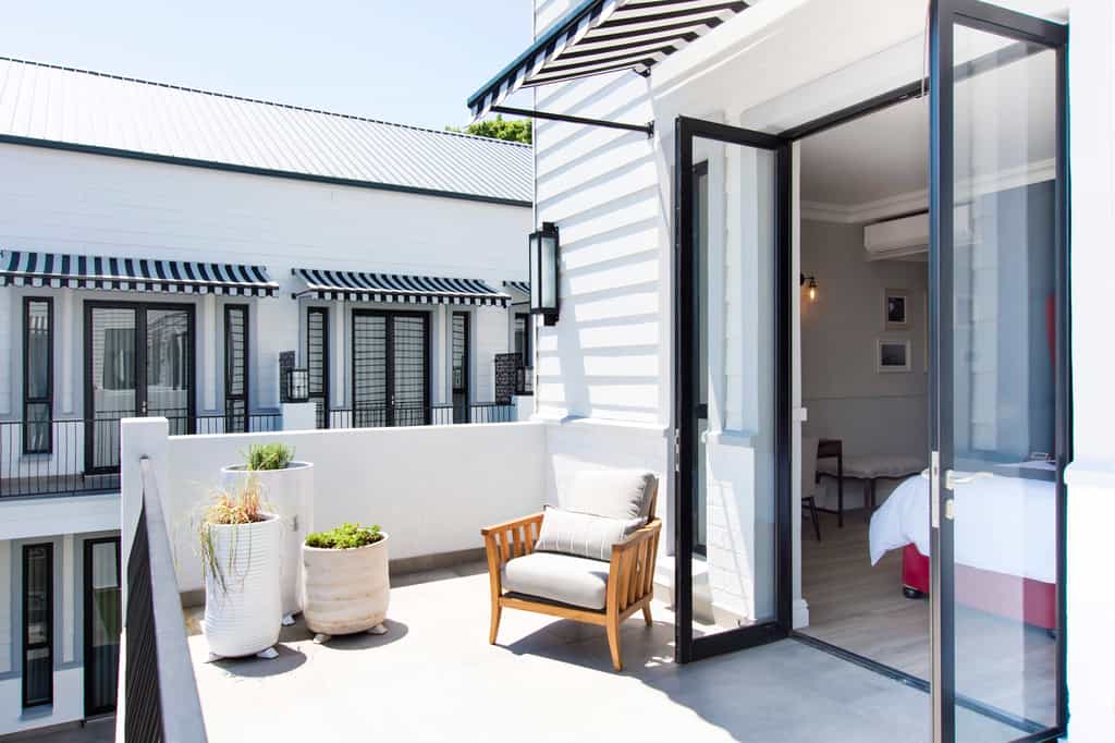 Superior upper level room 