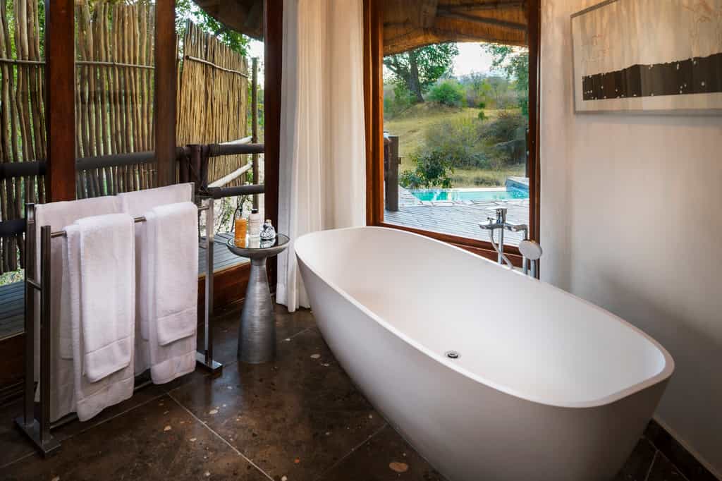 Ulusaba Safari Lodge - River Room with plunge pool