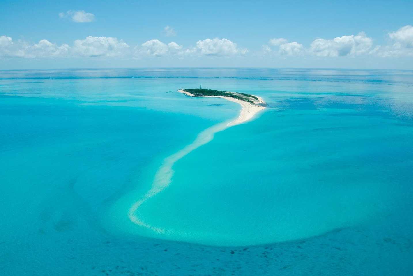 anantare-medjumbe-island-aerial-view-quarimbas-archepelago-mozambique