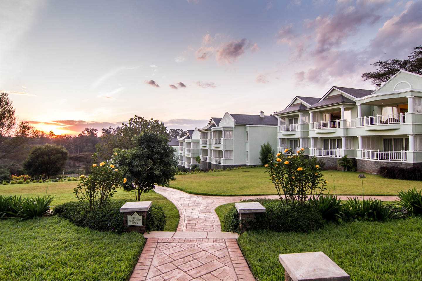 Hemingsway, nairobi, Kenya