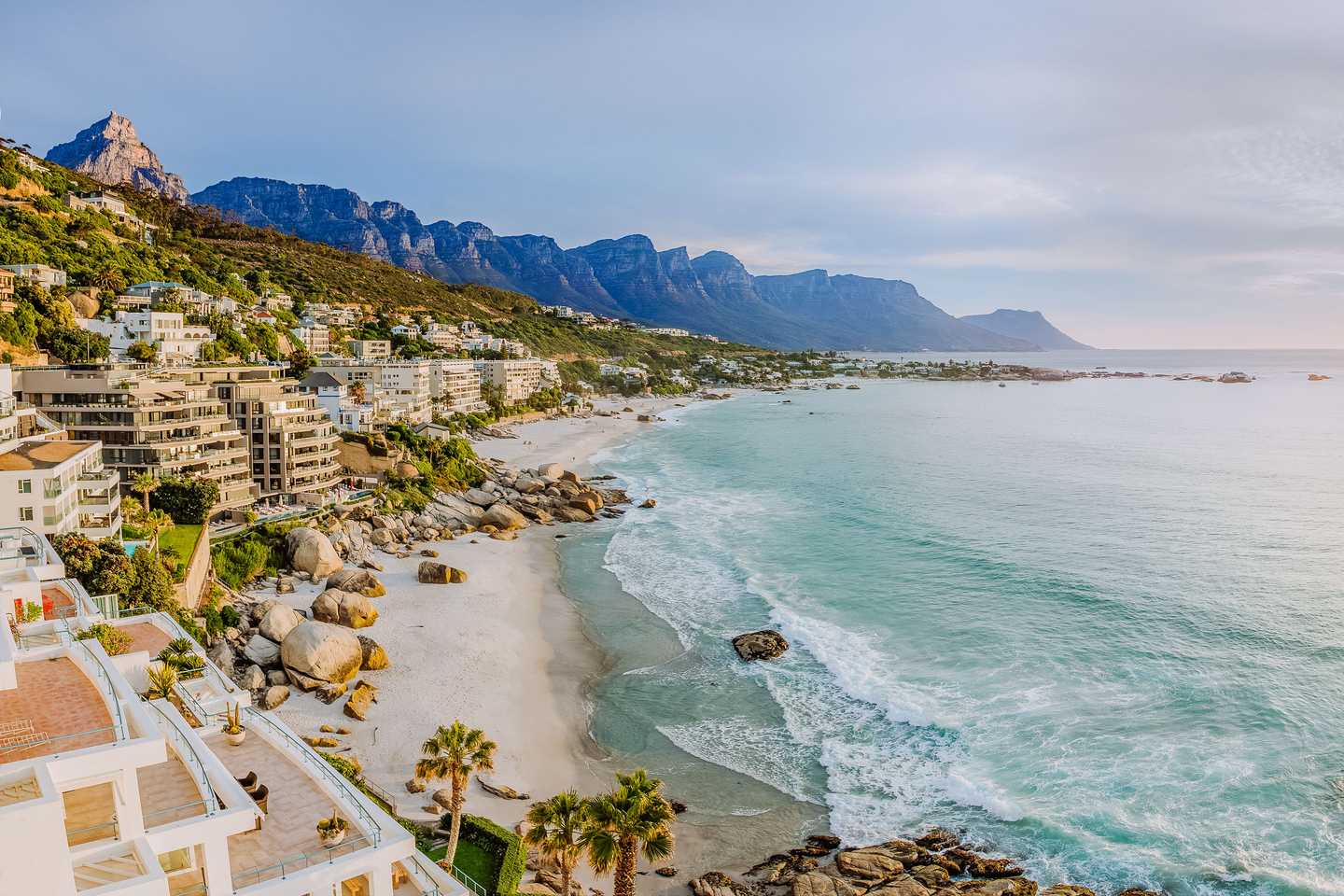 Best beaches for bookworms - cape town