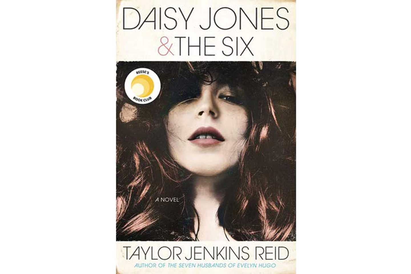 Best holiday reads - daisy jones