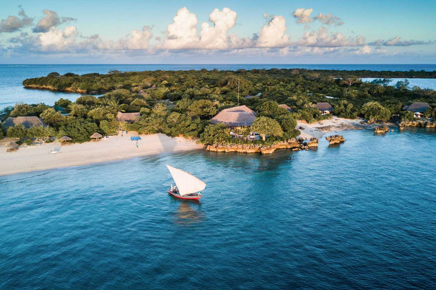 Water safaris - azura quilalea